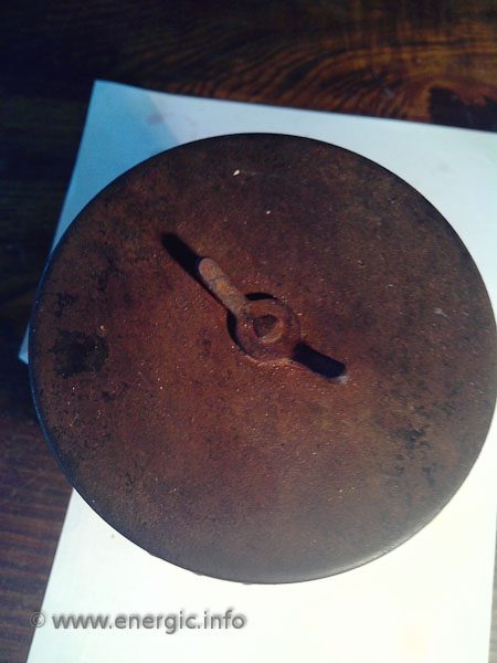 Energic C7, D9 and B5 top of air filter.