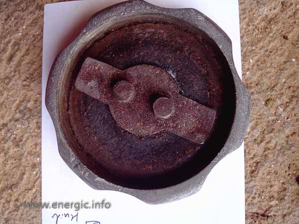 Energic C7 fuel tank cap.